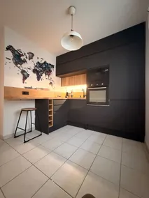 Moderne 2-BR Duplex next to metro AC & Parking - Image 4