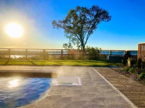 Cliffhouse on The Bay, Waterview Getaway with Pool - Image 3