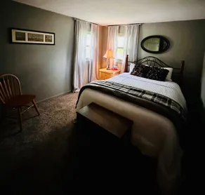 The Guthrie Getaway - Image 2
