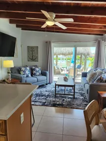 Waterfront Villa Bring Your Boat Cabana Club Beach - Image 3