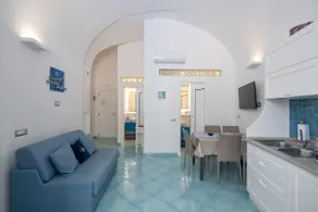 Grecale: Apartment with breathtaking ocean views and a patio—sleeps up to 5 people   - Image 4