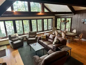Private Adirondack lakefront Cottage on Loon Lake - Image 2