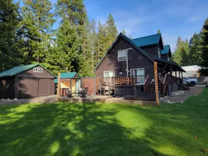 Cozy Cabin with hot tub, Sauna& outdoor kitchen! - Image 3