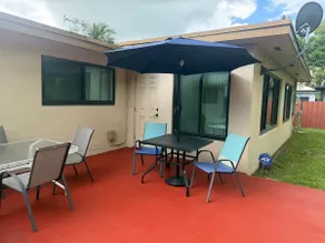 Sylvia's Retreat - Image 3