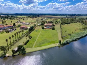 Vaal-Villa, Vintage Style Farmhouse, Vaal River - Image 3