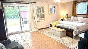 Cozy Valley Suite: Rock City, Ruby Falls, Downtown - Image 2