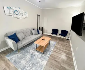 Near SU, Downtown, Hospitals - 3BR - Image 2