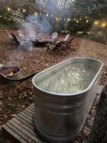 Riverfront + Kayaks, Hot Tub, Sauna + Fire pit - Image 3