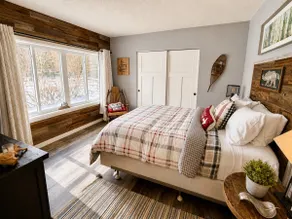 Renovated 1 Bedroom Sleeps 5 Mountain Views Indoor Pool Near Loon - Image 4