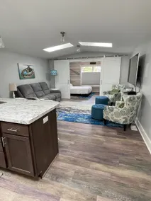 Water View Cozy Space - Image 4