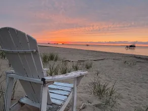 Water View/Beach Access/Sleeps 2/Gas Firepit - Image 5