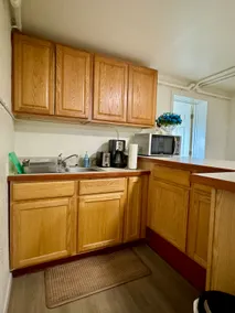 Midtown, Spacious & Homey Apartment201 - Image 5