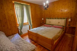 Ground floor apartment in the town center. - Image 3
