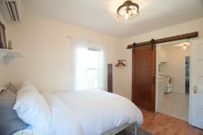 Vintage 2 BR Home near Downtown and Trails - Image 4
