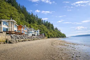 Beachfront, Water & Mountain Views, Epic Deck on Whidbey Island! - Image 5