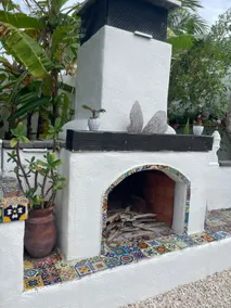 Malecon Beach House with beautiful backyard. Steps from the Caribbean ocean. - Image 2