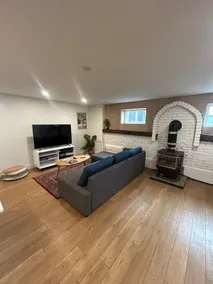 Cozy & Spacious, Downtown C-Wood With Sauna - Image 4