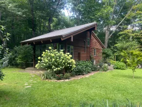 Sweetwater Mountain Farm and Guesthouse - Image 5