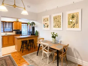 Adelaide 5 Star Luxury Colonial Apartment at Hollidge House - Image 5