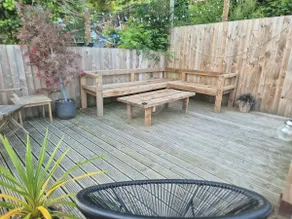 Modern 4-bedroom Townhouse With Private Garden - Image 5