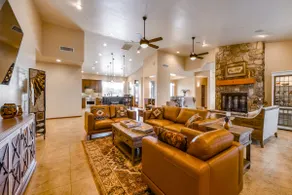 Homey 5BR Mountainview | Chef's Kitchen| Pool - Image 3