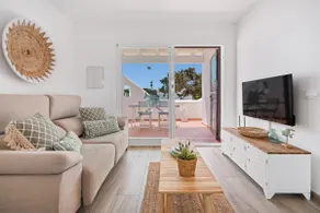 Apt. Blue Moon of 3 Villas Menorca - Image 5