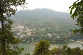 2BHK Lake View w Pool in Bhimtal | Gargi Cottages - Image 4