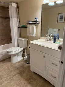 Large Basement Suite with Private Entrance - Image 5