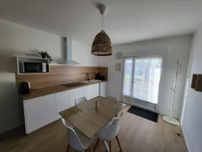 50 m² independent accommodation with parking - Image 2