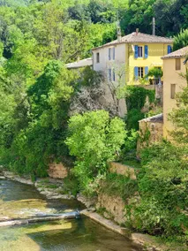 La Maison Bleue, nid chaleureux en bord de rivière - Image 3