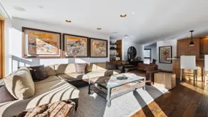 Luxury 3BR • Flexible Sleeping • Sophisticated Vail Mountain Retreat - Image 4