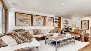 Luxury 3BR • Flexible Sleeping • Sophisticated Vail Mountain Retreat - Image 5
