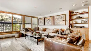 Luxury 3BR • Flexible Sleeping • Sophisticated Vail Mountain Retreat - Image 3