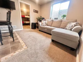 Private stay in basement guest suite, West Greeley - Image 2
