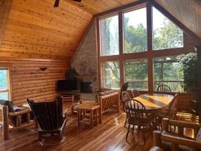 Fox Hollow Lodge - Image 2