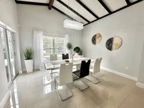 Cozy House with Pool. Kissimmee/Orlando - Image 2