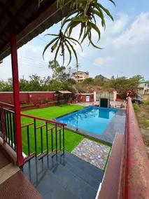 Thakur Villa Panchgani Swimming Pool & Jacuzzi’s - Image 5