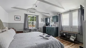 The Ace Cottage - Tiny-home Feel, Close to golf - Image 3
