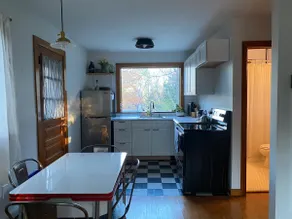 Pet friendly Cottage close to ski resorts - Image 4