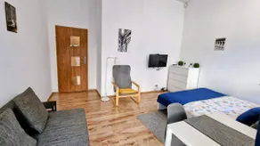 Luxury Location-Bright&Parking - Image 4