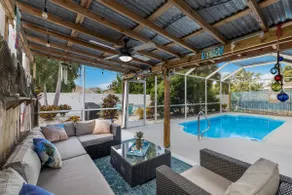 Maison avec barbecue, jardin et piscine privée - Image 3