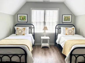 Cozy Apex Cottage | Main-Level Suite - Image 5
