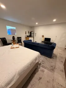 Home Suite Home - Image 2