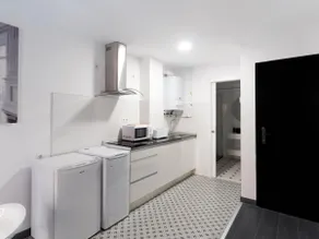 Housingleón - Five Rooms - Image 4
