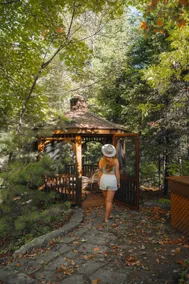 Tranquil Minnicock Lake | Hot Tub & Lake Front - Image 5