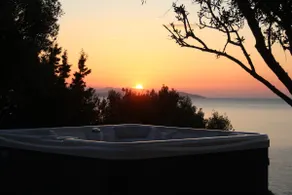 Villa Rouvis with outdoor Hot Tub - Image 3