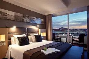 Frontal Sea View Deluxe Room at Hotel OD Ocean Dri - Image 4