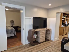 Renovated home on 1 level. Wrapping porch - Image 3