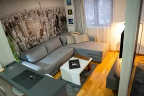 Mac N2 City Center Designer Apartment Free Parking - Image 5