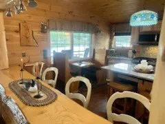 Lake Front Home with water side hot tub - Image 5